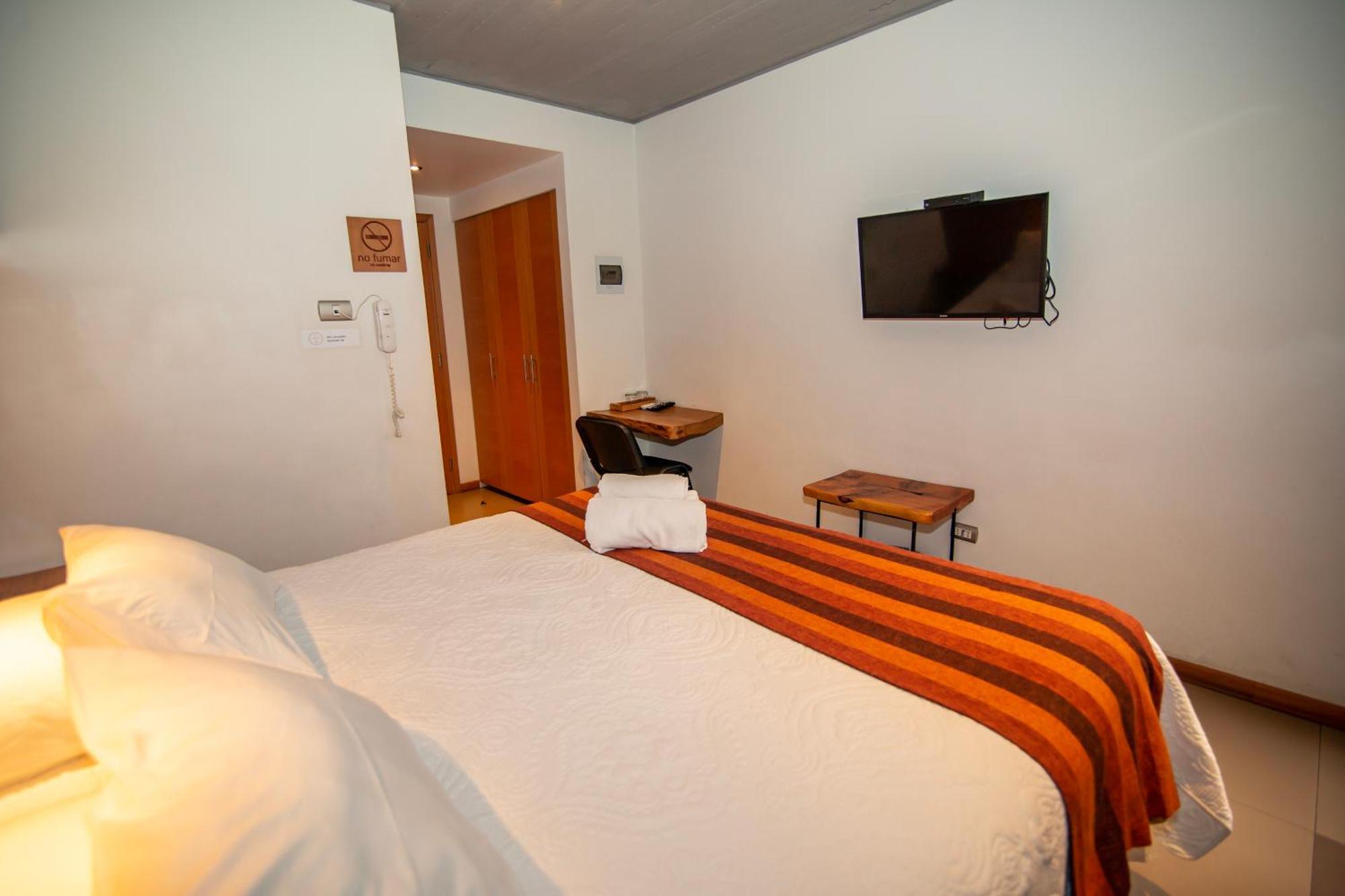 Hotel Cumbres Del Sur Pucón Esterno foto